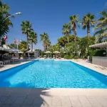 Hotel Hotel Villa 4*