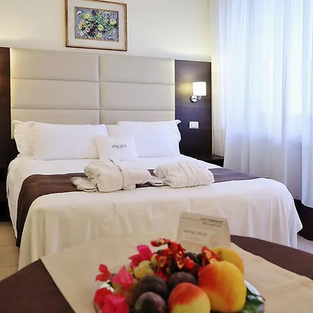 Hotel Villa 4*
